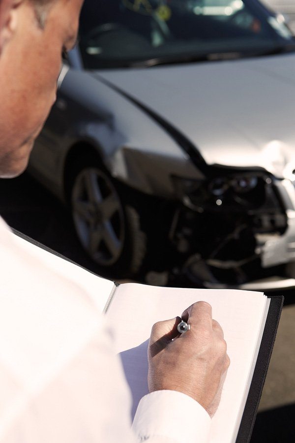 Excel Collision Centers provides expert auto repairs and collision repairs to Mesa, Arizona drivers